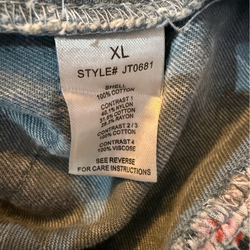 Oli & Hali Blue Denim with Lace Detail - Picture 8 of 10